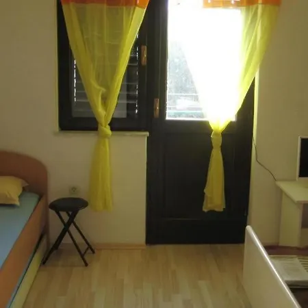 Apartman By The Sea Zaton, Krka - 24448 Zaton